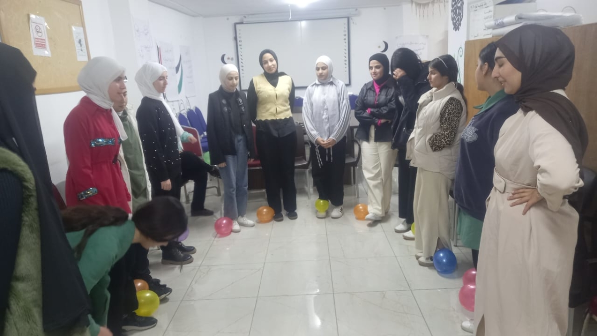 دورة مهارات الحياة الأساسية في مركز شباب وشابات سوف