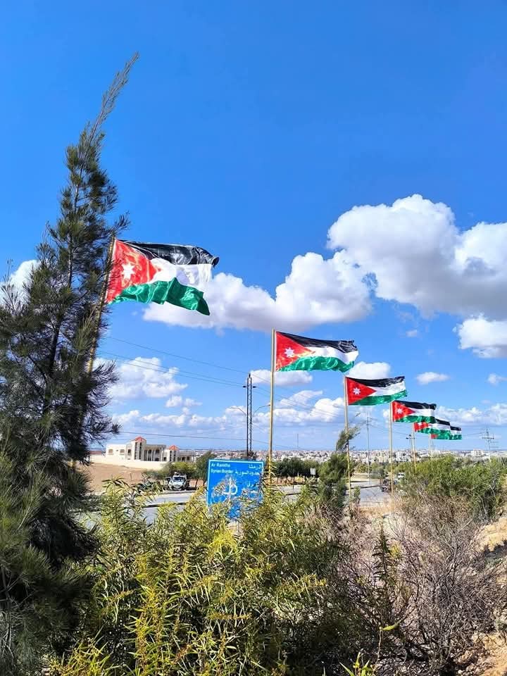 الدهامشة يهدي العلم الأردني قصيدة فخر واعتزاز