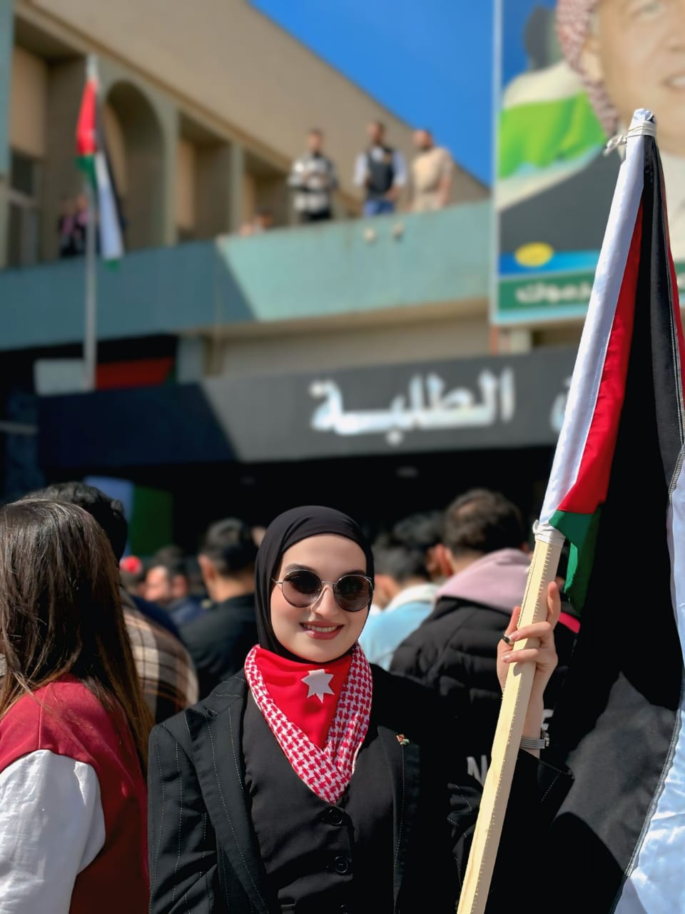 في حضرة التاريخ