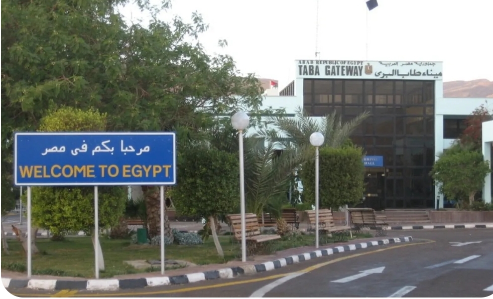 الإعلام العبري يهاجم إسرائيليين بسبب شواطئ مصر الذهبية