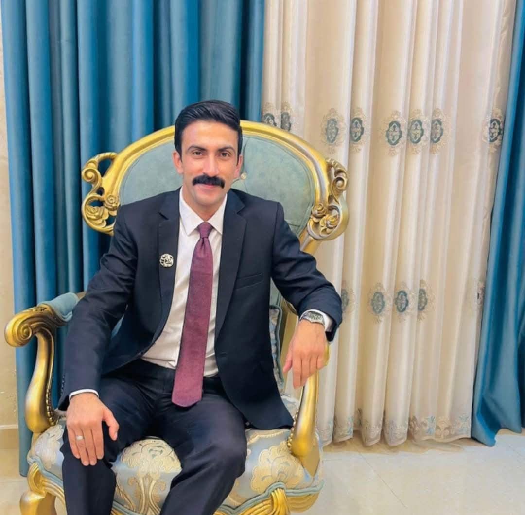الكعابنة يهنئ الخوالدة بمناسبة قرب موعد زفافة الميمون