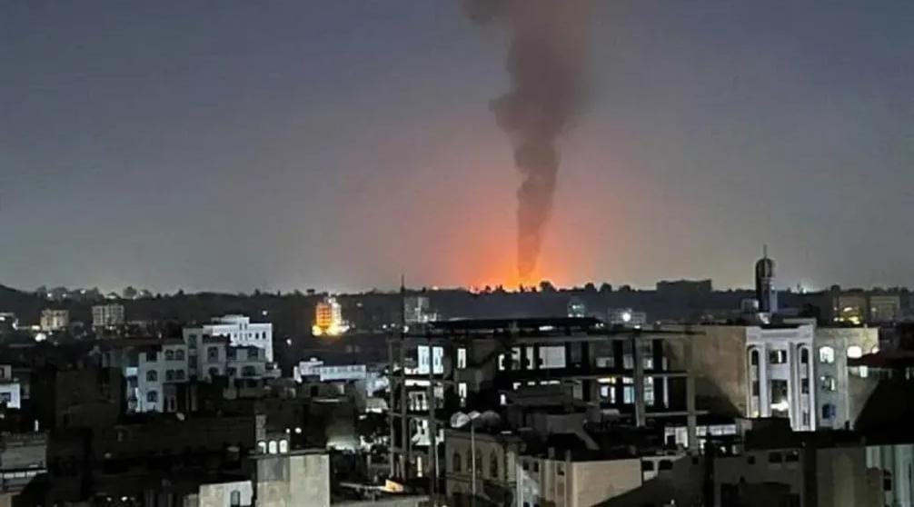 اليمن.. نزوح مؤقت للسكان من صنعاء جراء غارات أمريكية عنيفة