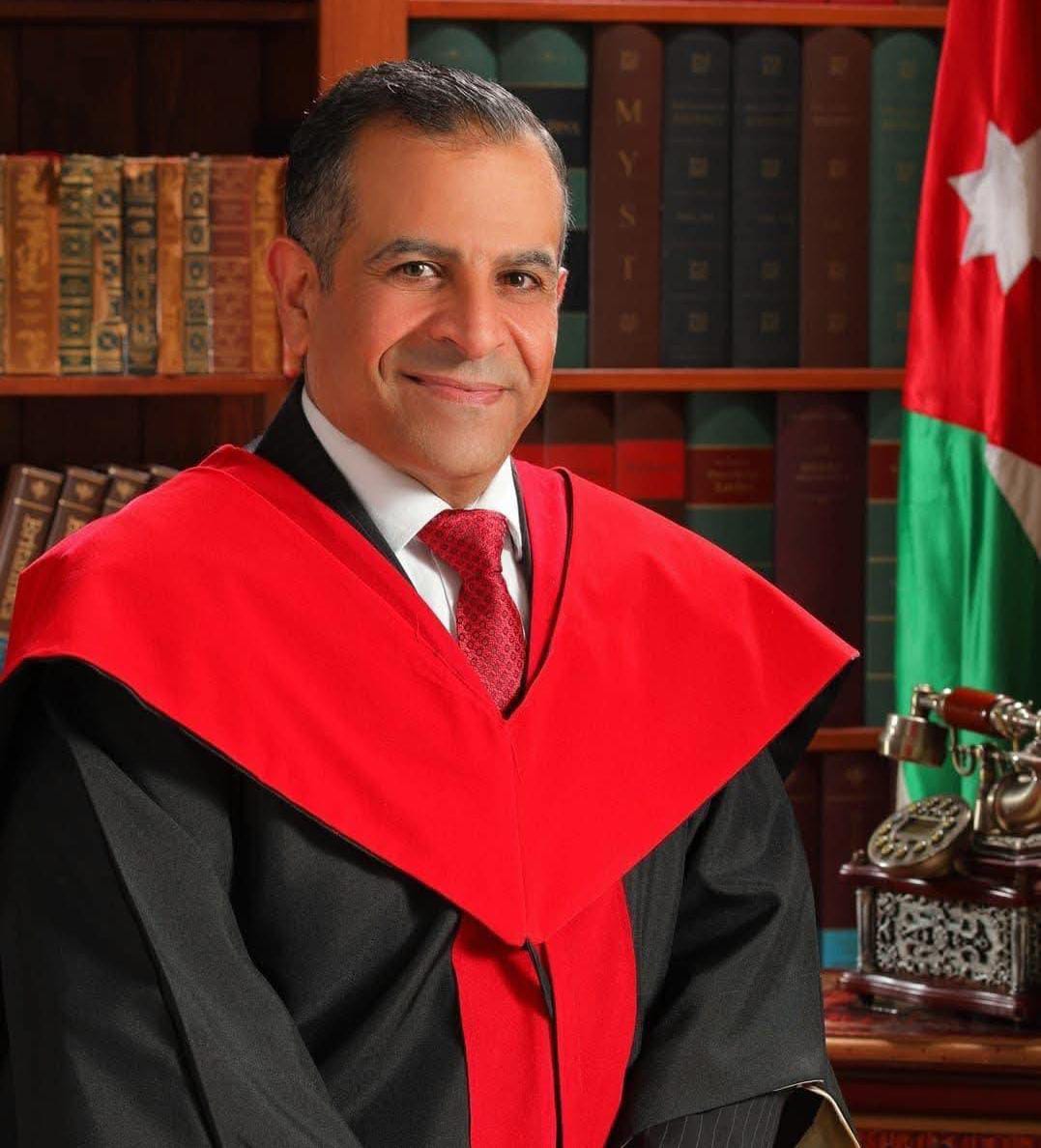 الدكتور رعد الحسنات ينال درجة الدكتوراه في العلوم السياسية من جامعة مؤتة