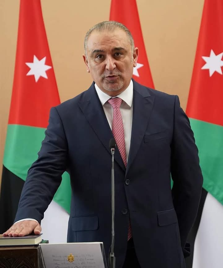 الرباع يهنئ ناصر الشريدة بتعيينه سفيراً للأردن في اليابان