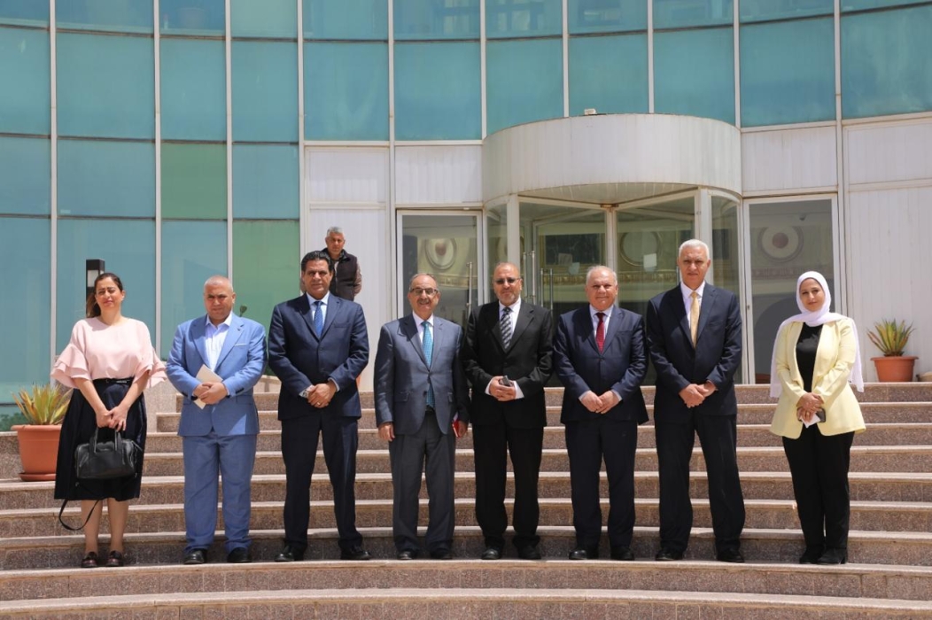 التربية النيابية تطلع على واقع جامعتي الزيتونة والإسراء وتوجهاتهما نحو التعليم المهني