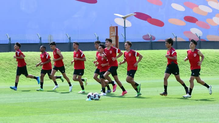 المنتخب الوطني ت16 يبدأ تدريباته في الدوحة