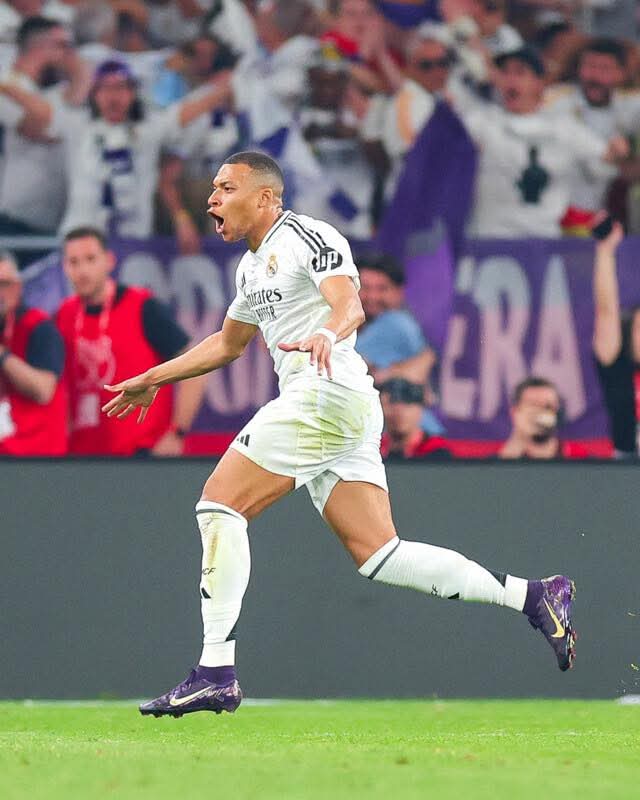 مبابي يتجاوز رقم رونالدو في موسمه الاول مع ريال مدريد