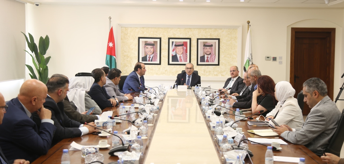 أبو السمن يستقبل مجلس نقابة المقاولين الأردنيين