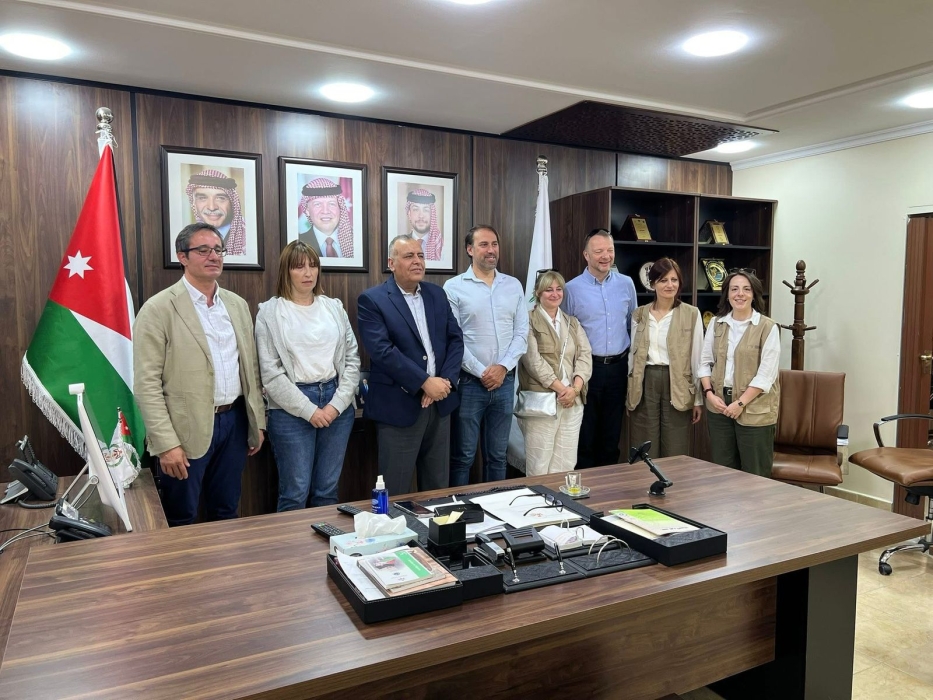 محافظ معان  الجبور  يبحث مع الوكالة الإيطالية تعزيز التعاون في تنمية المجتمعات المحلية