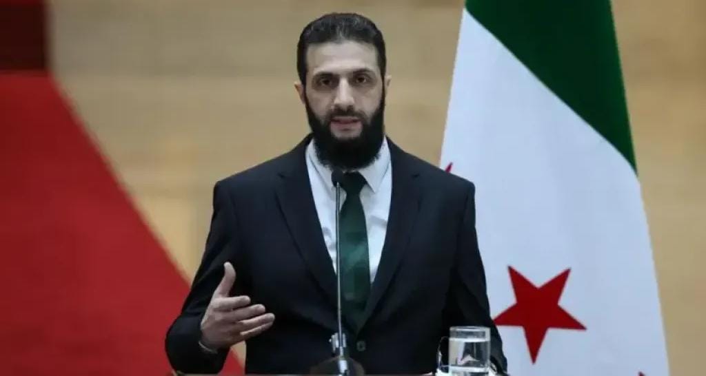 العراق تسلم الرئيس السوري أحمد الشرع دعوة رسمية للمشاركة في القمة العربية ببغداد