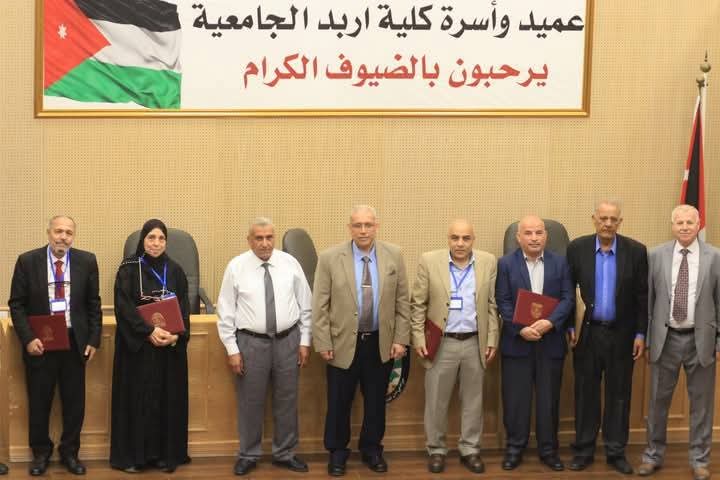 إنطلاق فعاليات الأسبوع العلمي للأقسام الأكاديمية بكلية إربد الجامعية