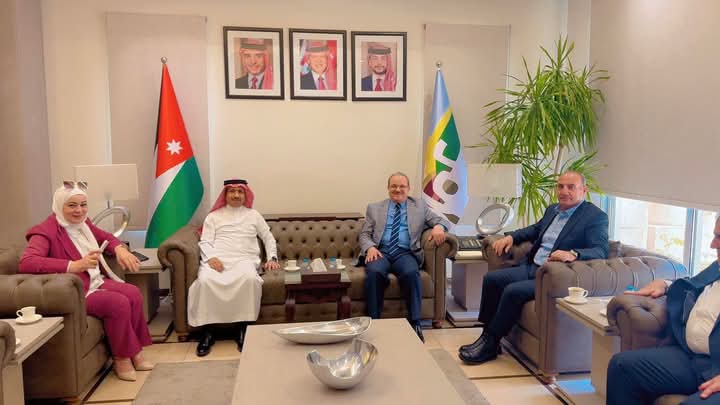 القائم بأعمال الملحقية الثقافية السعودية في الأردن يزور أمانة عمان الكبرى لبحث سبل التعاون المشترك