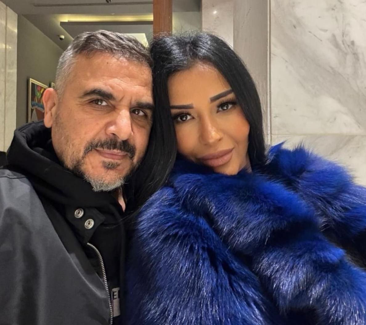 وليد سعد ينشر صورته مع زوجته ويعلق: زوجتي الأولى والوحيدة في عمري