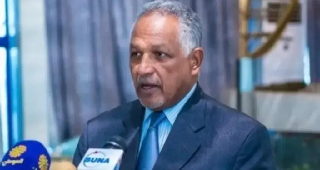 عبد الفتاح البرهان يعين دفع الله الحاج رئيسا لوزراء السودان
