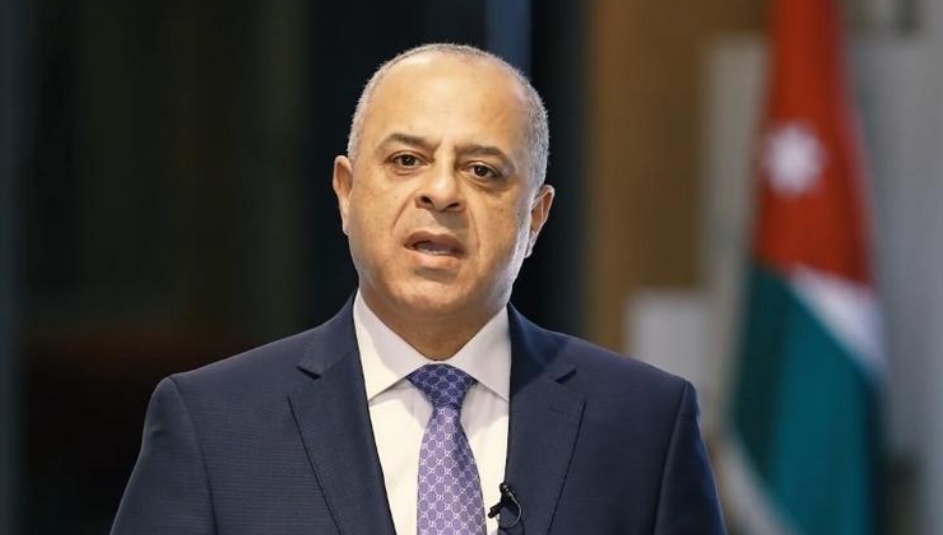 أبو صعيليك للعاملين في القطاع العام: أنتم ركن راسخ في مسيرة التحديث الإداري