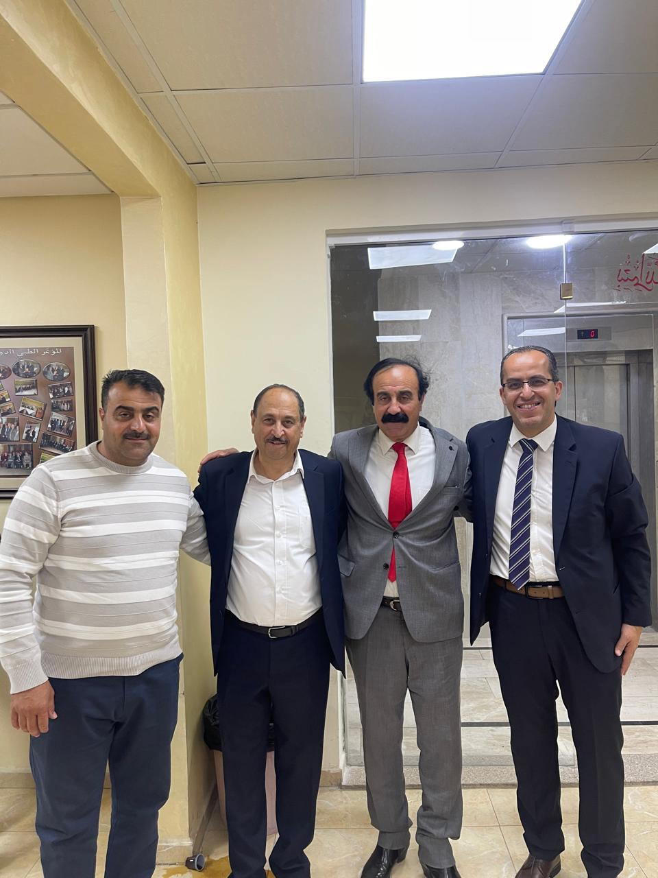 نقيب الأطباء الدكتور الخشاشنة يستقبل المهنئين في فرع النقابة بإربد