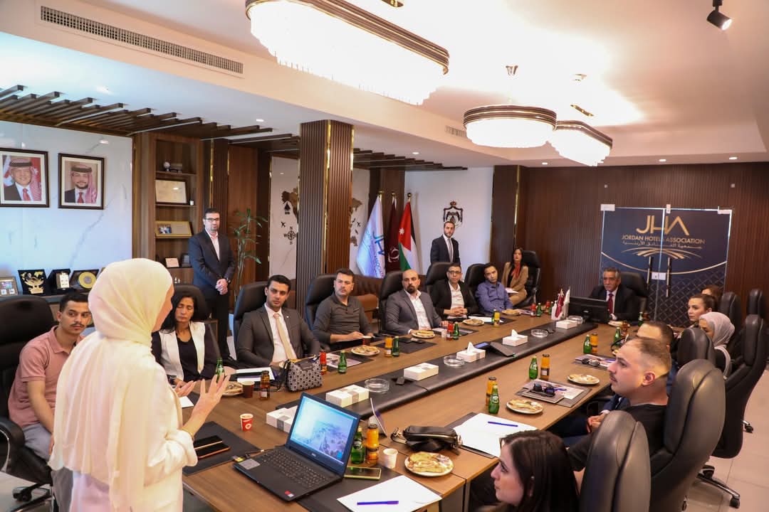 جمعية الفنادق الأردنية تعقد ورشة توعوية حول المفتاح الأخضر ...صور
