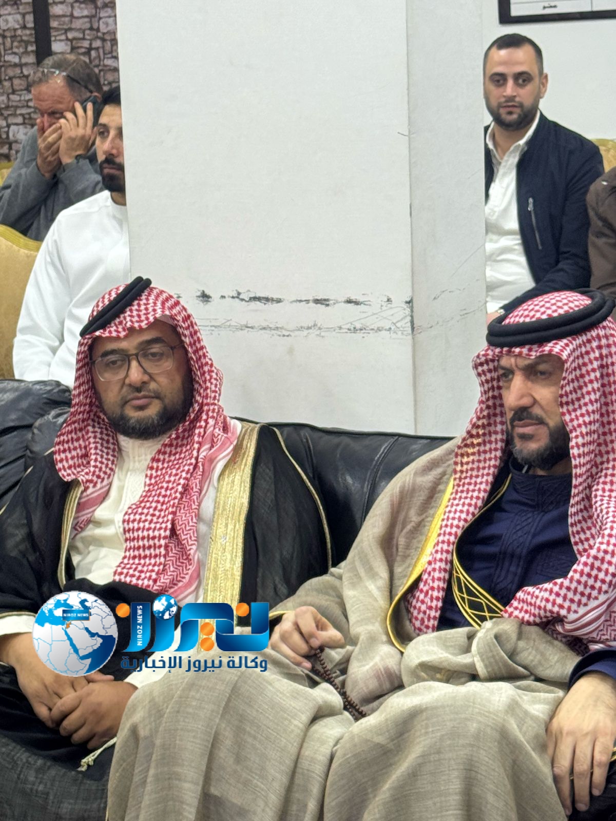 برئاسة الشيخ  عبدالكريم الحويان.. جاهة عشائرية تنجح في إتمام صلح إثر حادث سير مأساوي...صور