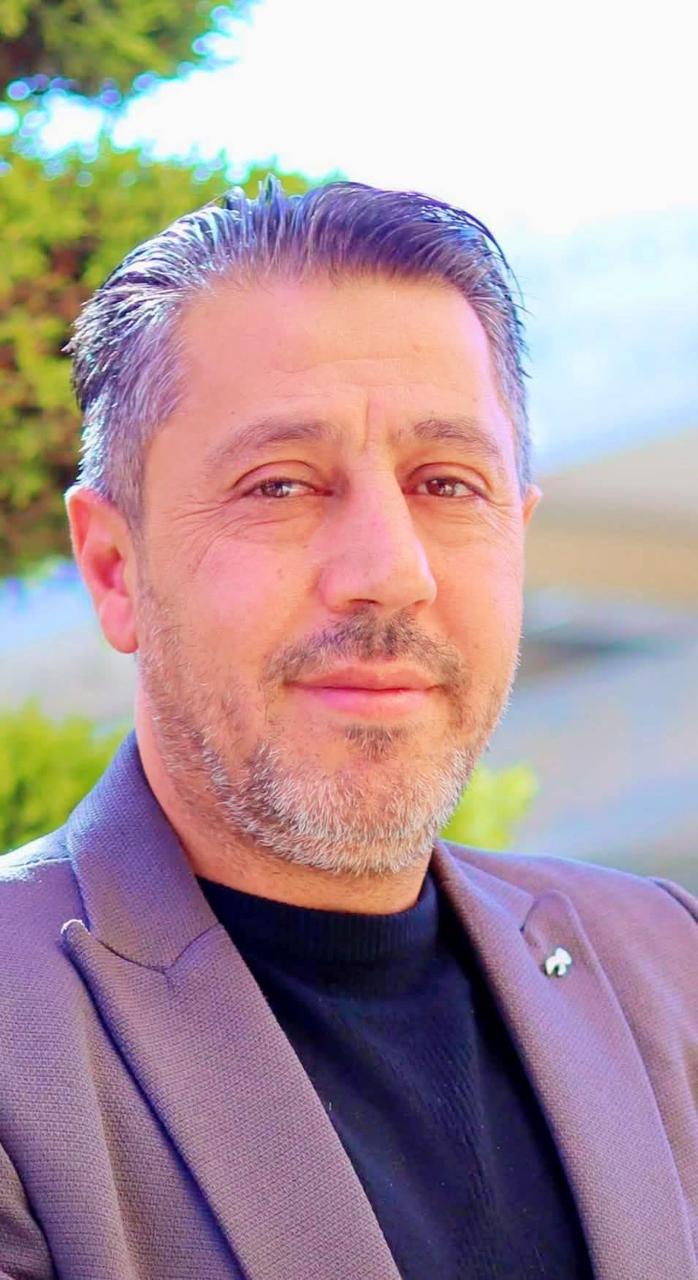 آل الشرادقة يهنئون الأستاذ محمد حميدات بتعيينه مديراً للأحوال المدنية بلواء الكورة