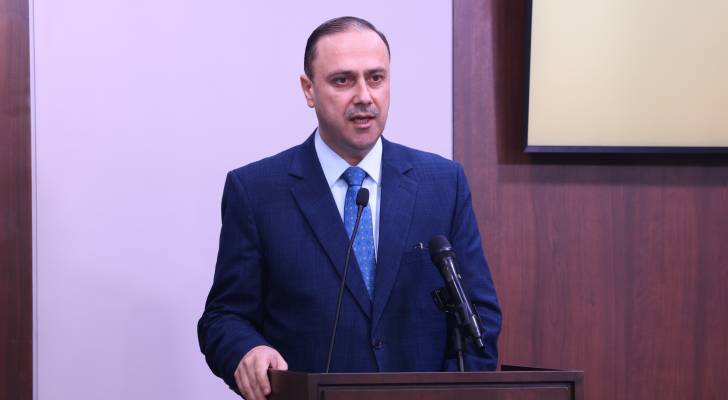المومني: الحكومة تعتز بالصحافة الوطنية المسؤولة ونؤكد على دورها بتعزيز الشفافية