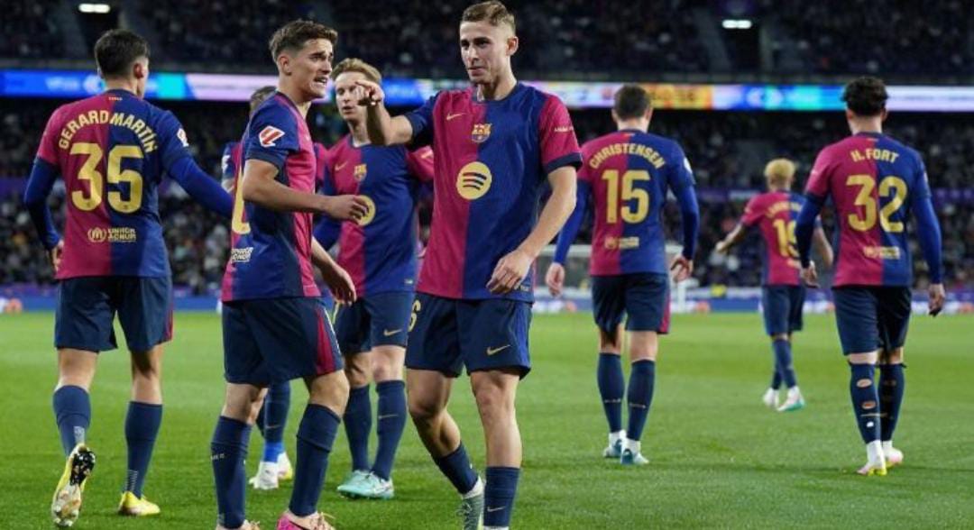 برشلونة يحكم سيطرته على صدارة الليغا بفوزه الصعب على بلد الوليد