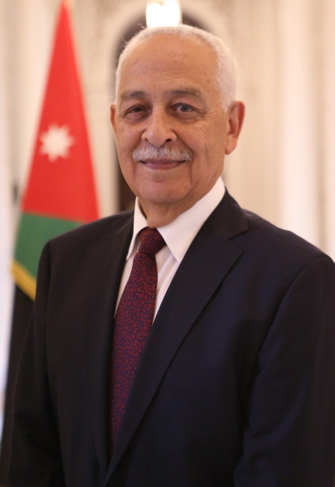 مندوبا عن الملك وولي العهد.. العيسوي يعزي الربابعة وآل الأسد