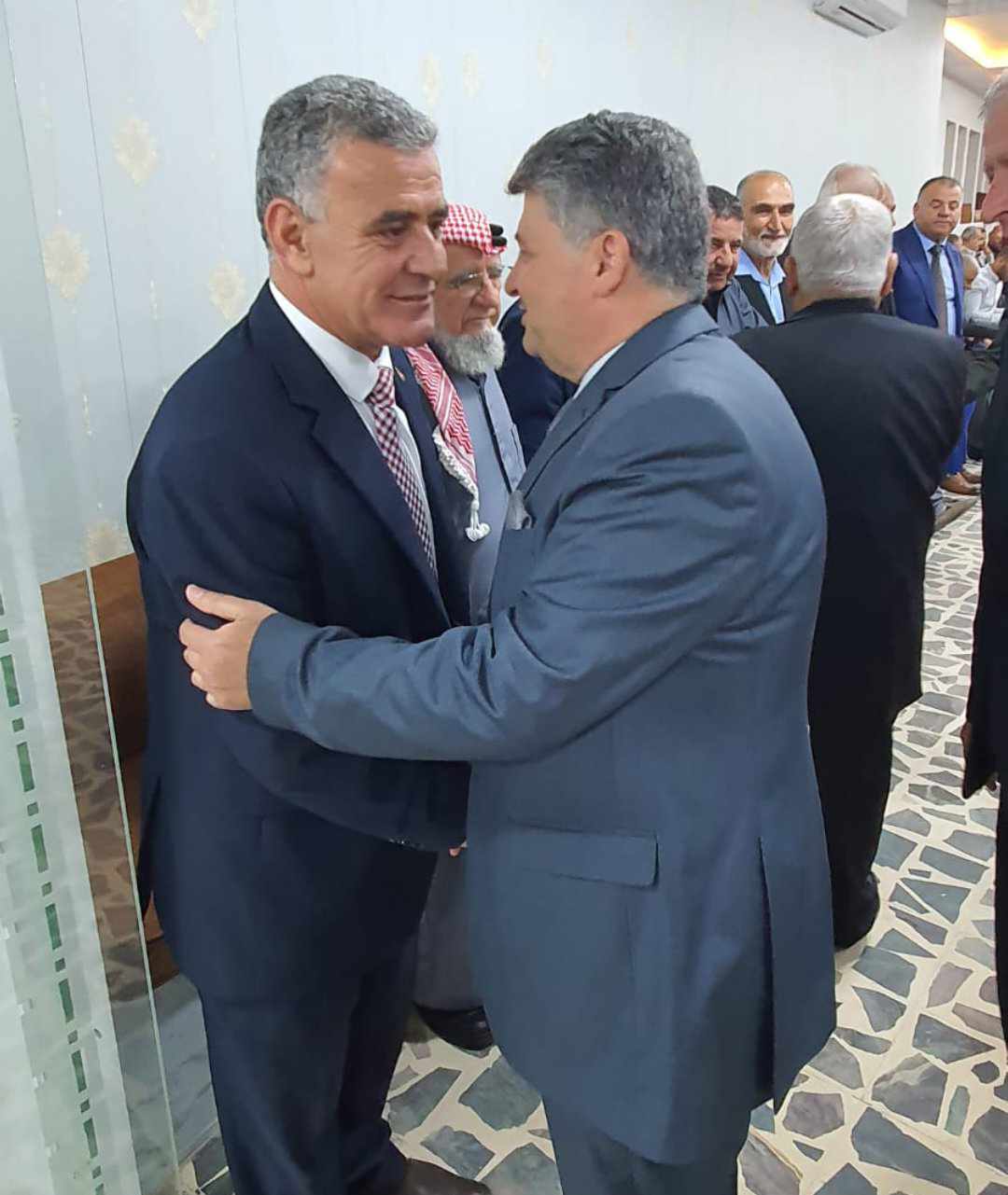 وفد جمعية عَون الثقافية الوطنية يهنىء العياصرة...صور