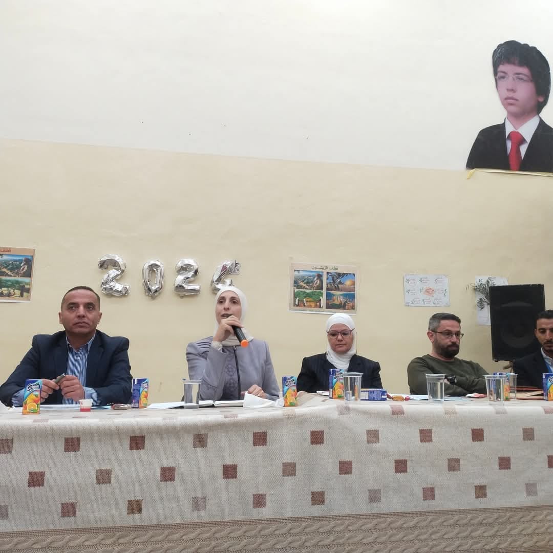 الطهراوي تعقد اجتماع مديري ومديرات مراكز امتحانات الثانوية العامة للعام 2025