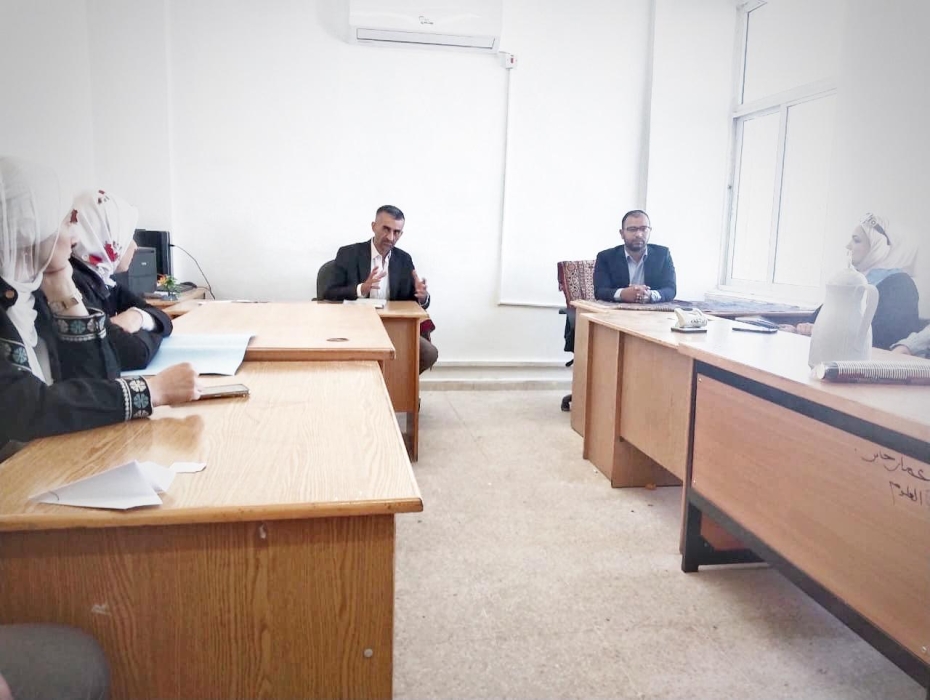 الفايز يلتقي المشرفين التربويين في لواء الجيزة،لتعزيز التعاون وتفعيل الشراكة الإعلامية التربوية