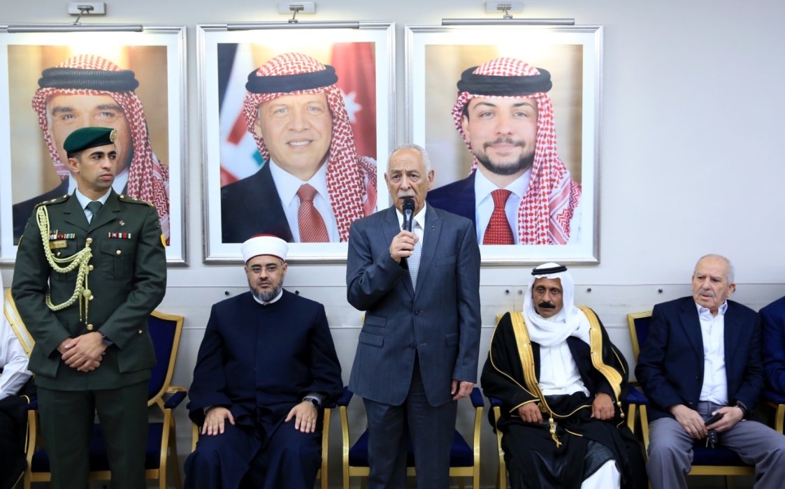 مندوبا عن الملك وولي العهد...العيسوي يعزي عشائر الشراري والعمرو والحباشنة...صور