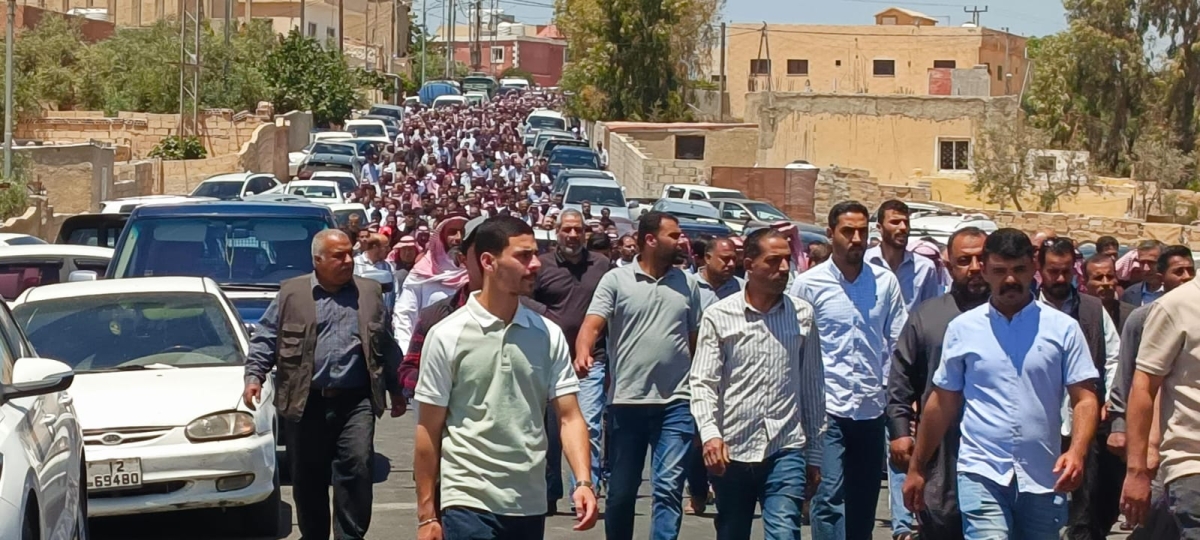 قبيلة بني صخر تشيّع النائب الأسبق عبد السلام الخضير بعد مسيرة برلمانية حافلة بالعطاء...صور وفيديو
