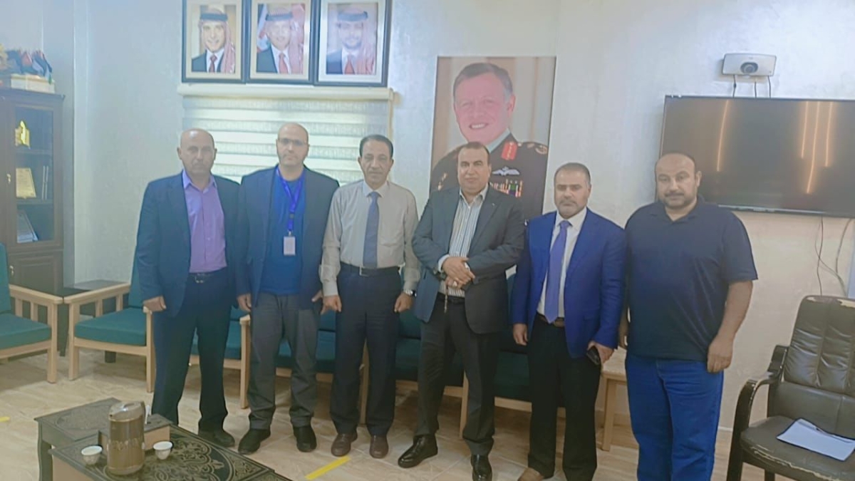 النائب ابراهيم الجبور يزور مديرية تربية لواء الموقر ويلتقي الزبن
