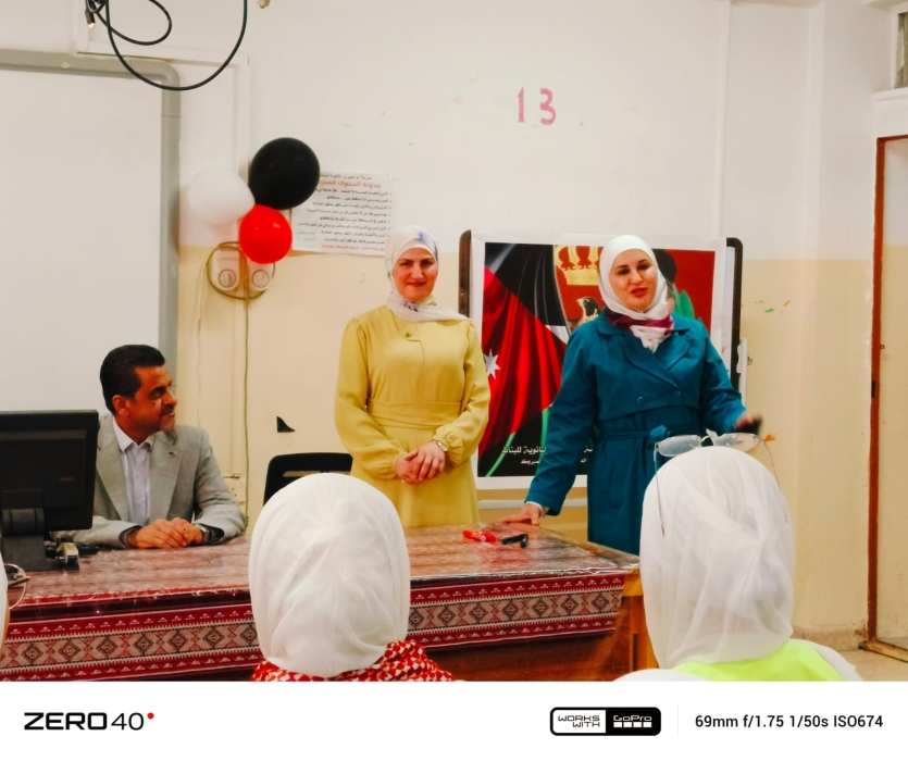 الزيود يترأس ورش عمل توعوية حول برنامج BTEC في الرعاية الصحية والاجتماعية لطلاب الصف التاسع...صور