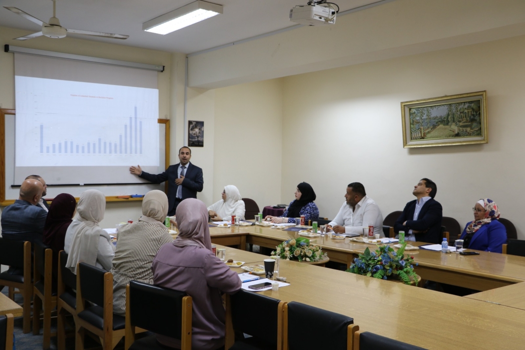 تمريض الزرقاء تعقد اجتماعها الدوري مع شركاء المجتمع المحلي وأصحاب العلاقة