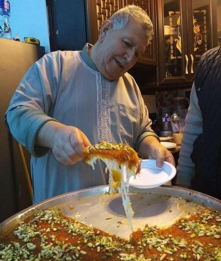 وفاة صاحب اقدم حلويات في الكرك