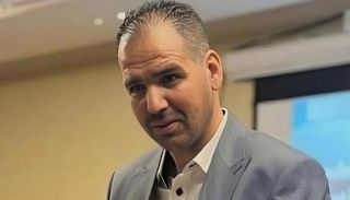 سفيان فيلاوين.. الطبيب الذي أبكى الجزائر برحيله