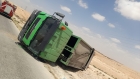 تدهور شاحنة في منطقة الغباوي بمحافظة الزرقاء..فيديو وصور