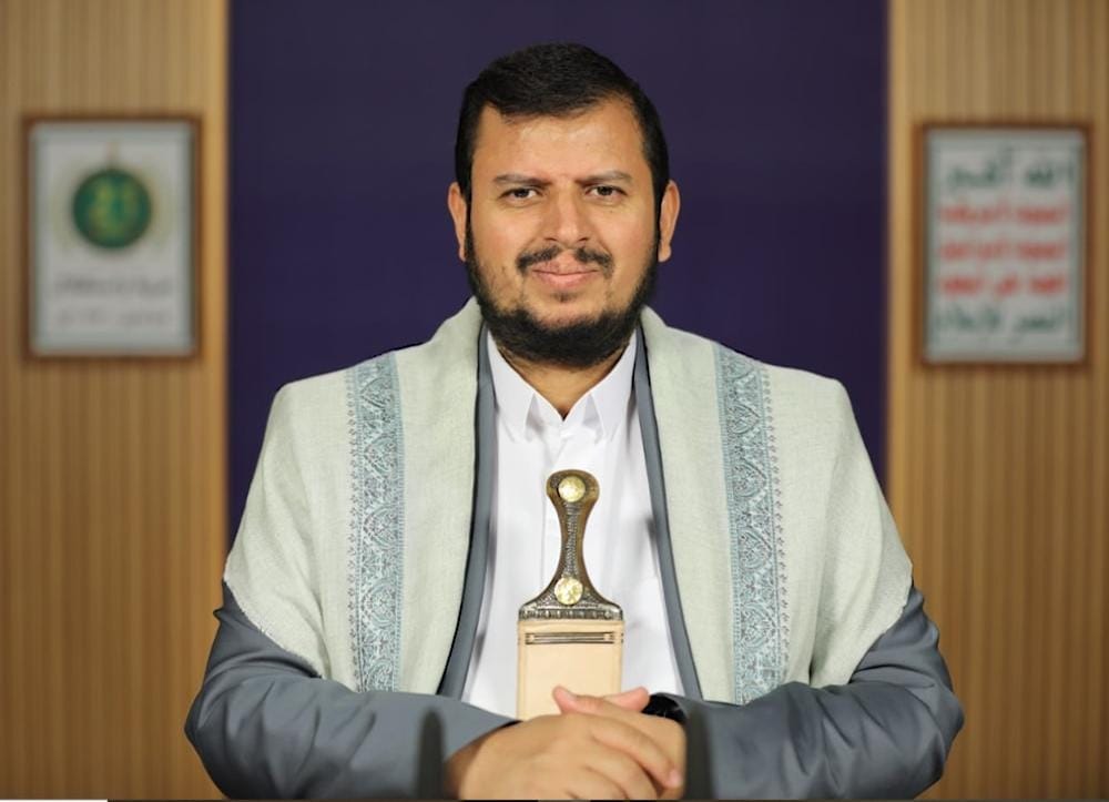 عاجل.. وزير الدفاع الإسرائيلي يتوعد باغتيال عبدالملك الحوثي