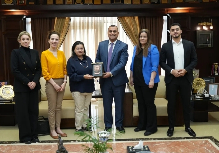 وفد من الهيئة الألمانية للتبادل الأكاديمي (DAAD) يزور عمان الأهلية لبحث آفاق التعاون الأكاديمي