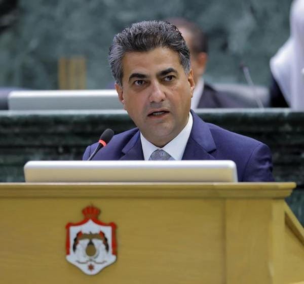 الخصاونة عن زيارة وزير الشباب لإربد دون علم النواب: تجاهل أم استخفاف؟