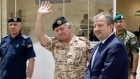 الملك يتابع تمرينا أمنيا باستخدام التكنولوجيا والطائرات المسيّرة والروبوتات