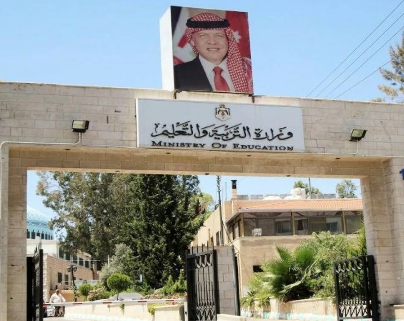 “التربية”: احتفالات عيد الاستقلال بإنجازات تربوية ويوم مفتوح في المدارس
