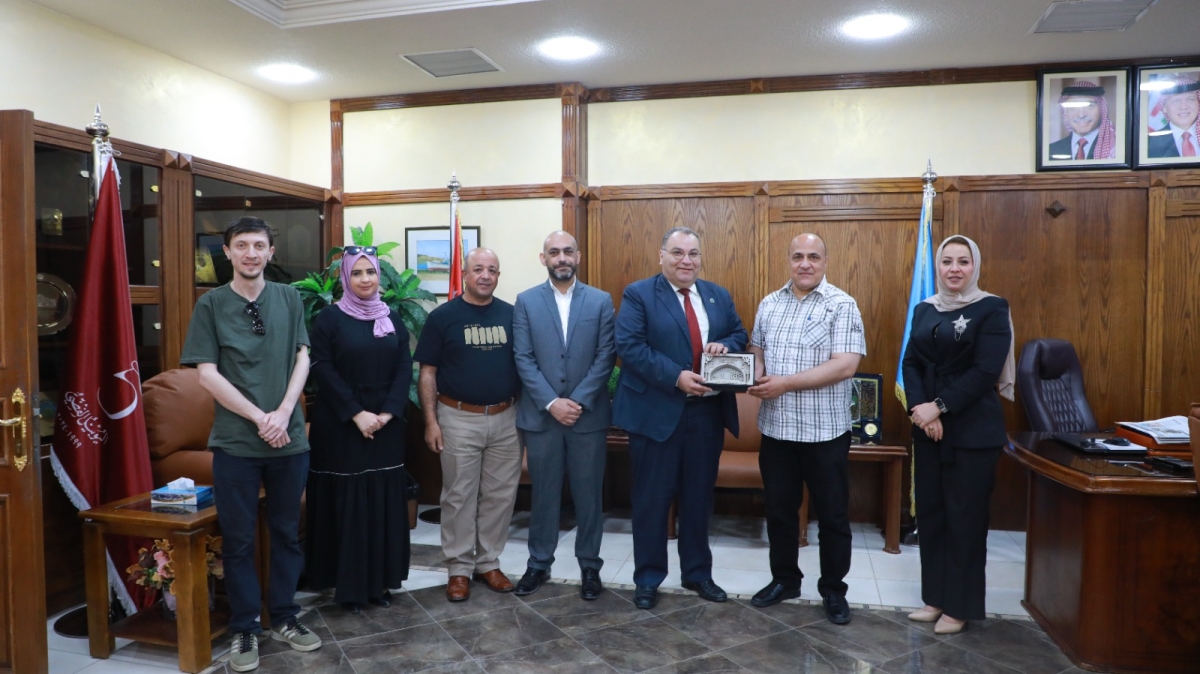 جامعة الزرقاء تنظم ورشة عمل بعنوان الابتكار الاجتماعي والثقافة المالية