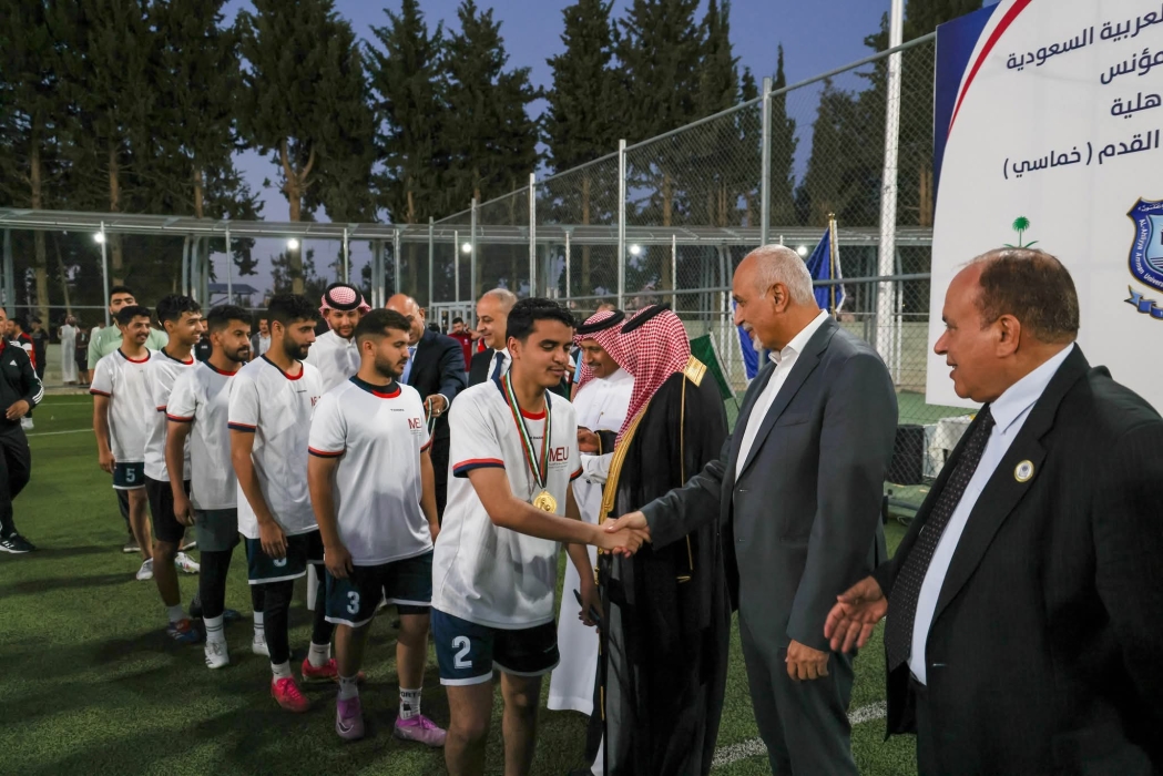 جامعة الشرق الأوسط تتوج بلقب بطولة الملحقية الثقافية السعودية لكرة القدم بعد فوز ساحق على جامعة جرش