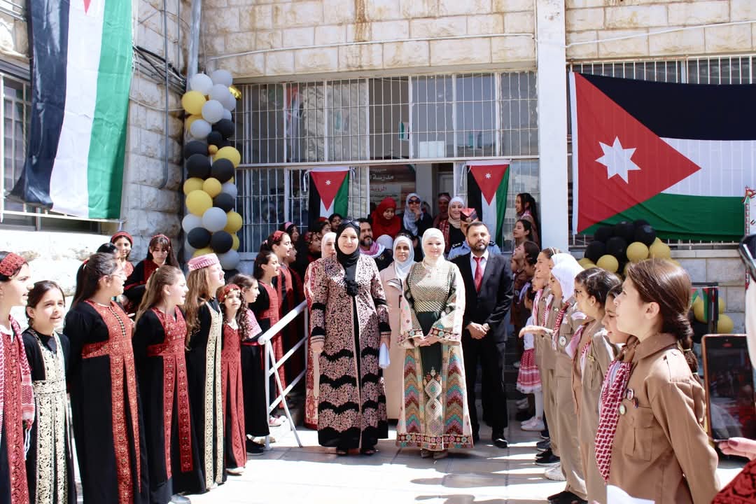 أبو ميالة ترعى احتفالات كلستر الحسين بعيد الاستقلال   التاسع والسبعين