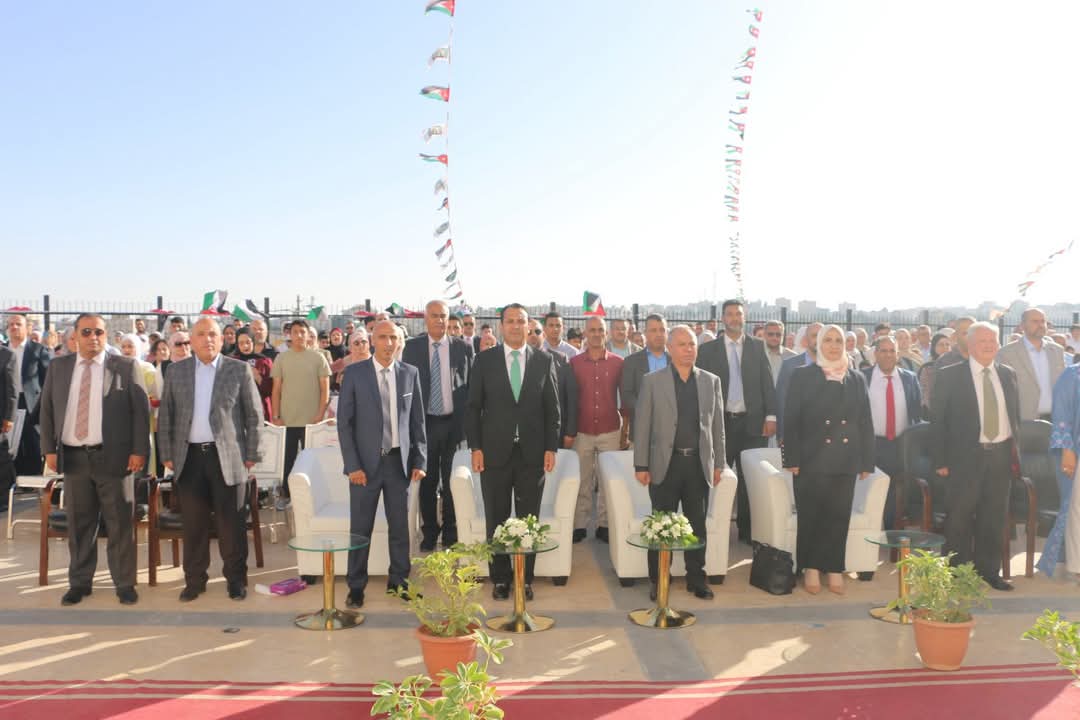 العجارمة : مدارس الملك عبدالله الثاني للتميز  شامة فخر على خد الوطن...صور