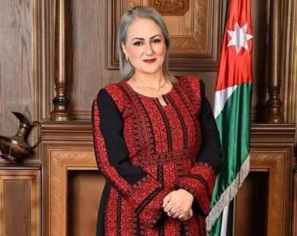 انطلاق مشروع صيانة وتأهيل شوارع الروضة في محافظة إربد بإشراف المحامية رنا سعد التل