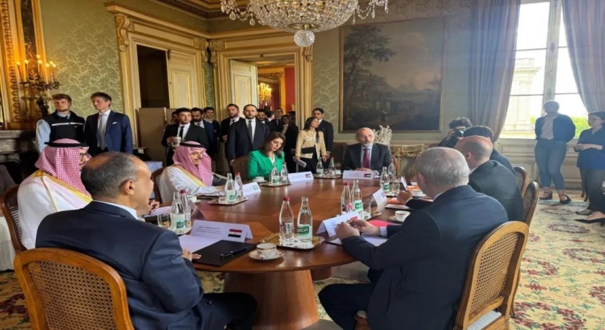 مباحثات عربية موسعة في باريس بشأن غزة بمشاركة الصفدي ووزراء من السعودية ومصر