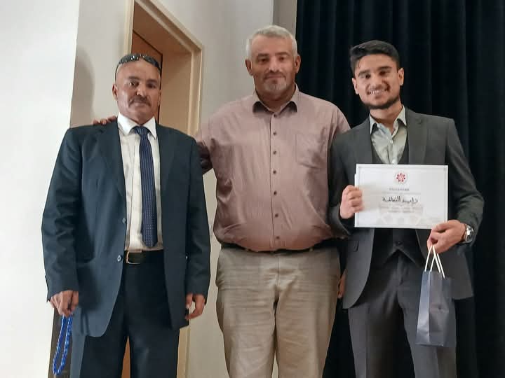 الطالب زايد النعانعة من الموقر يفوز بمسابقة الإبداع الأدبي في كينغز أكاديمي