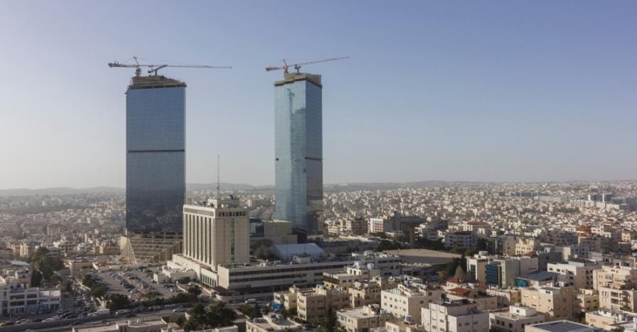 الشواربة: افتتاح مشروع البرج السكني في ابراج السادس منتصف 2026